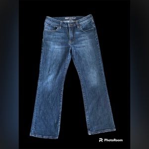 Beautiful men’s flex tech t jeans